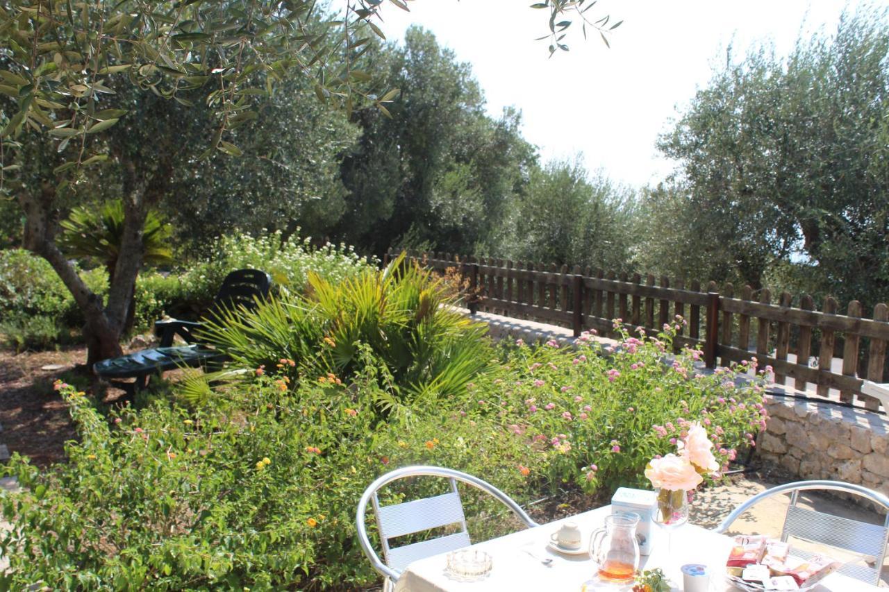 Amoru Bed & Breakfast Castro  Esterno foto